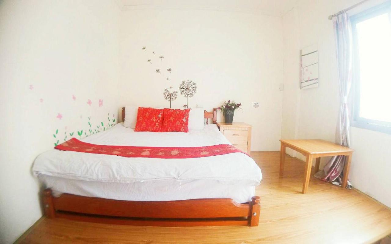 Ding Ding Homestay Ťin-chua Exteriér fotografie
